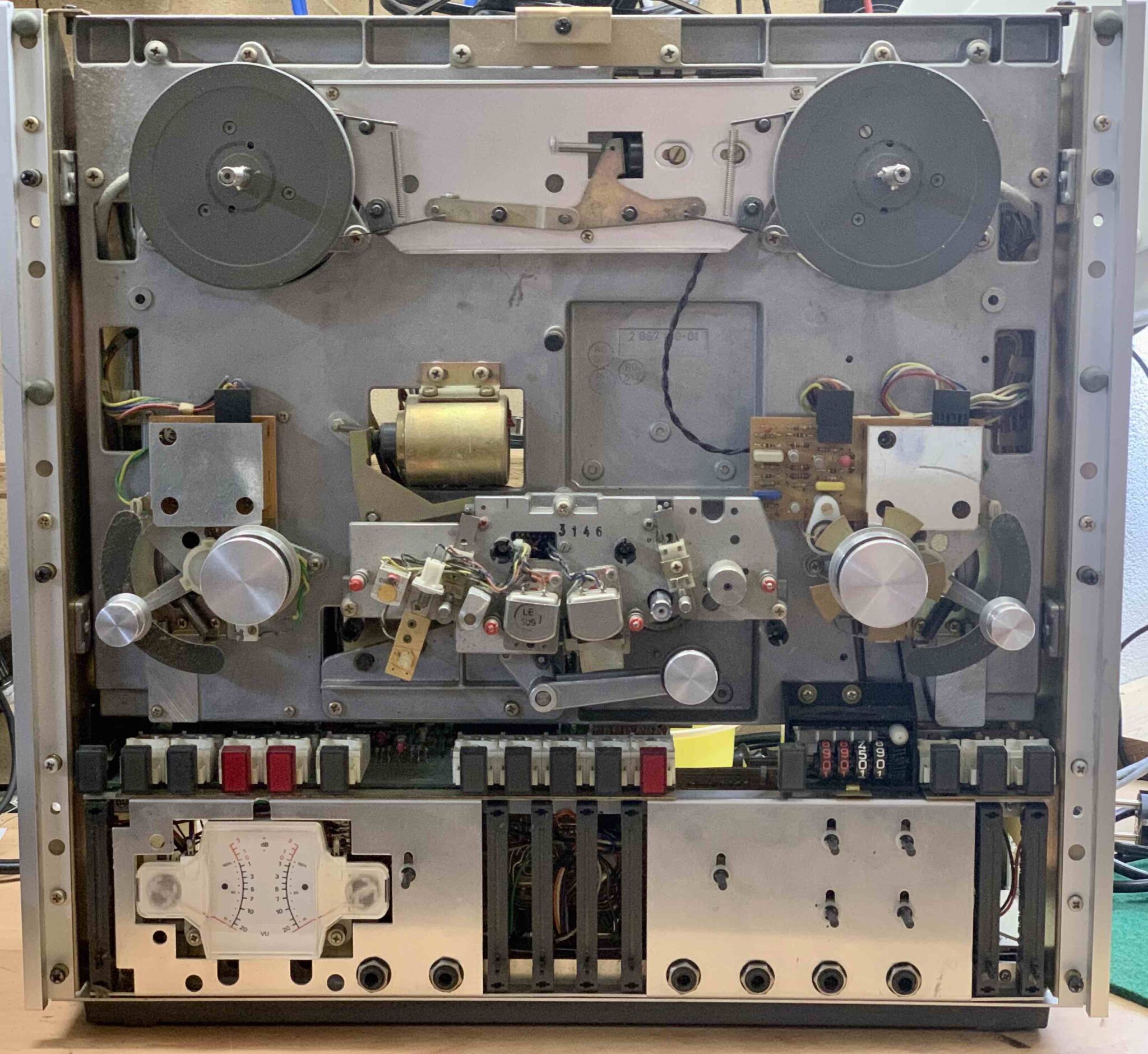 Projekt: Revox A700 – spielis-lab