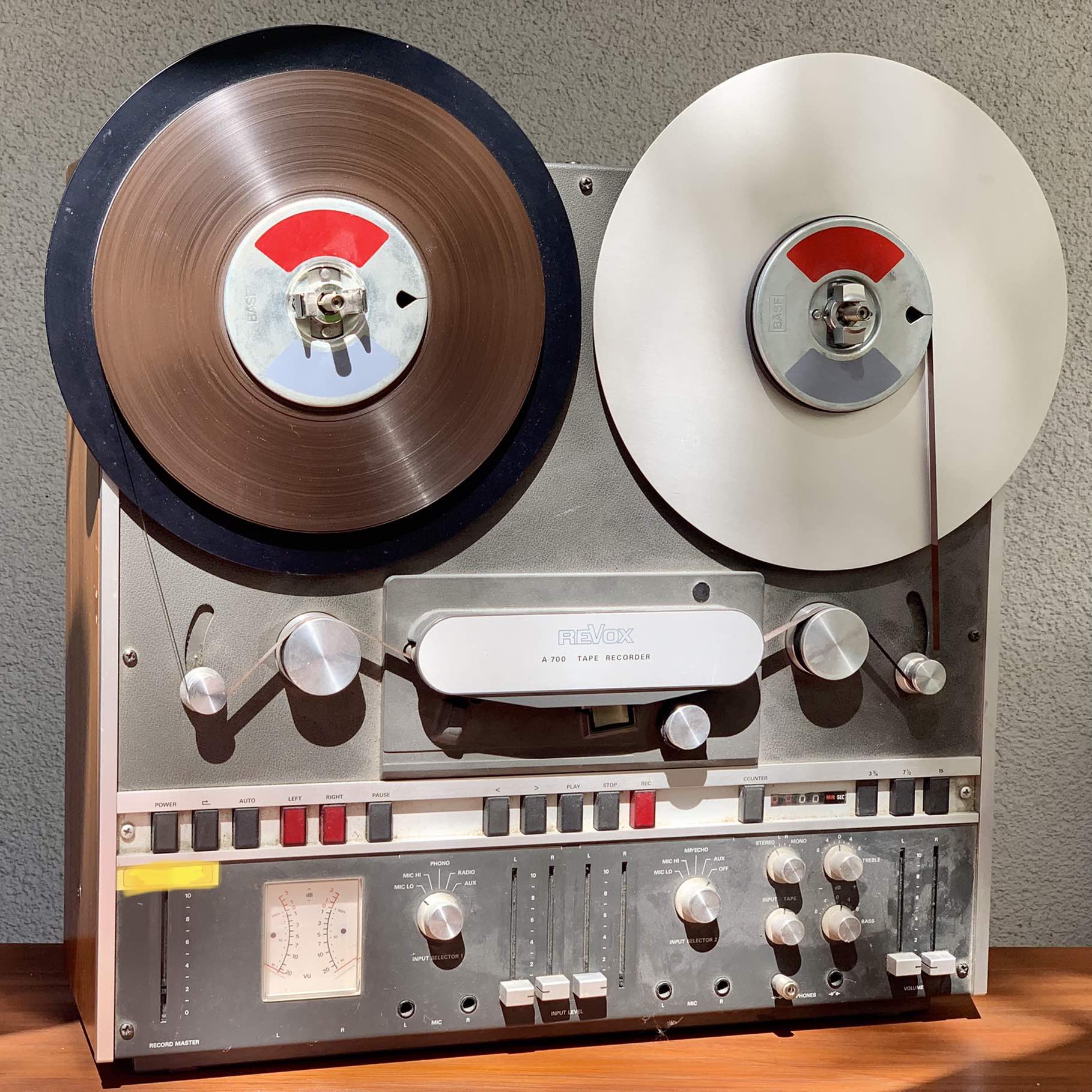 Projekt: Revox A700